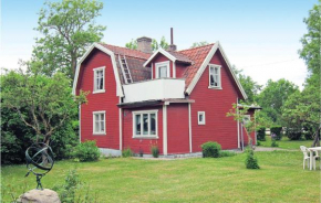 Lovely Home In Lärbro With Kitchen in Kappelshamn